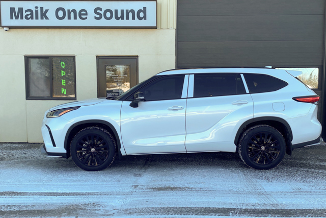 Toyota 2023 Highlander with professional window tint in North Bay